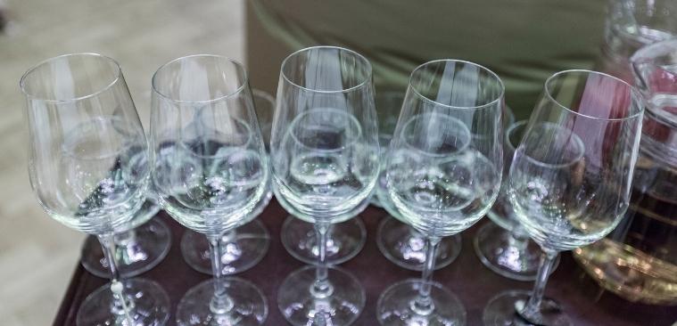 Protecting Your Stemware And Glasses